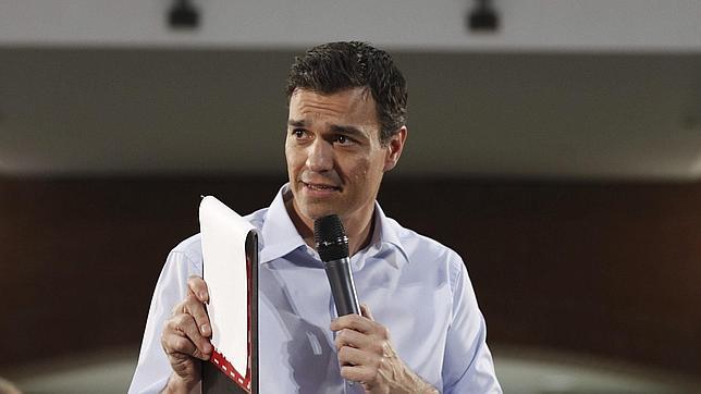 Pedro Sánchez llama a «regenerar» España ante casos como los de Bárcenas y Rato