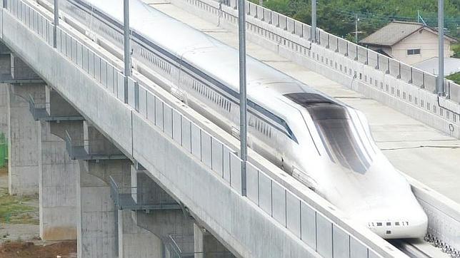 Un tren japonés bate el récord mundial de velocidad por segunda vez en una semana