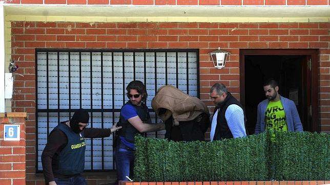 Localizados cuatro de los seis últimos inquilinos del chalé de Majadahonda