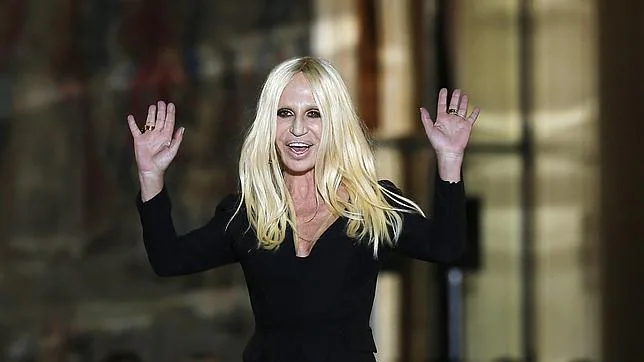 Donatella Versace califica de mal gusto las palabras de Armani