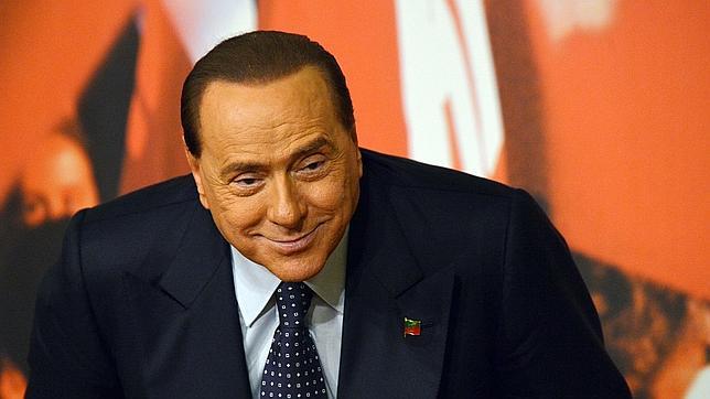 Silvio Berlusconi intenta pagar la mitad de su divorcio alegando que le quedan «10 o 15 años de vida»