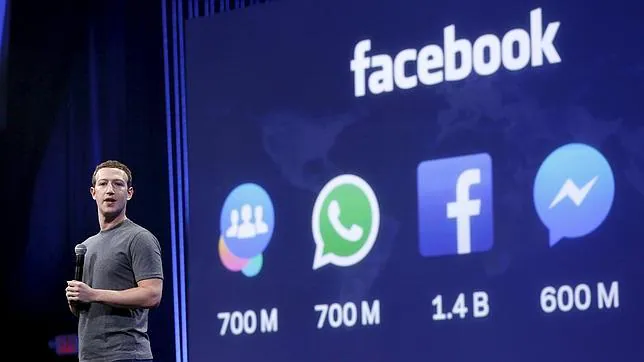 Mark Zuckerberg, fundador de Facebook, durante una presentación