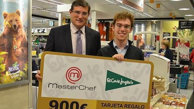 El autor de «león come gamba» de MasterChef recibe su premio de consolación