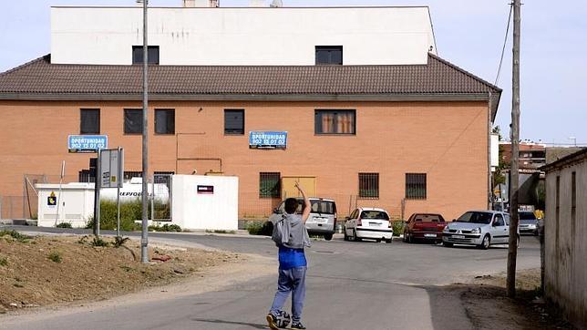 Ingresa en prisión la mujer que arrojó por la ventana a sus dos hijos en Recas