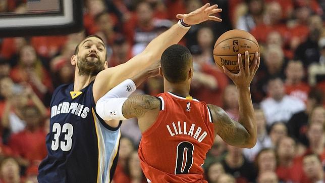 Marc Gasol pone a los Grizzlies a un paso de la clasificación