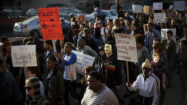 Manifestación en Baltimore por la muerte de Freddie Gray