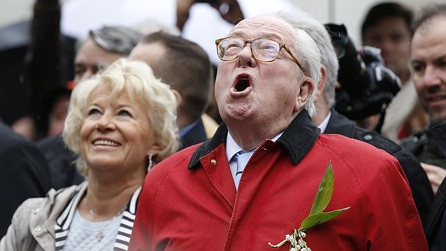 El Frente Nacional fulmina a su fundador, Jean-Marie Le Pen