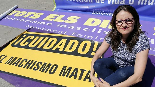 Mònica Oltra: «El próximo Consell será del color del arco iris»