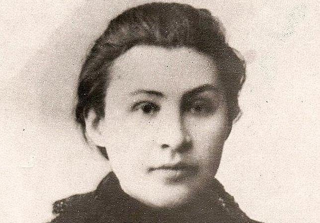 Apollinariya Yakubova, durante su estancia en un campo de concentración ruso