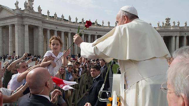 El Papa recibirá el 24 de junio a afectados españoles por la talidomida