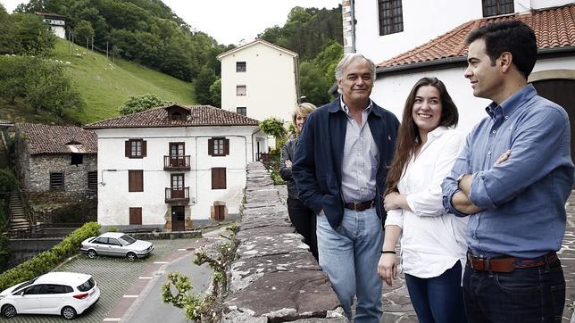 Pons, «alucinado» con el PSOE: «Quieren al PP en Andalucía y expulsarnos fuera de ella»