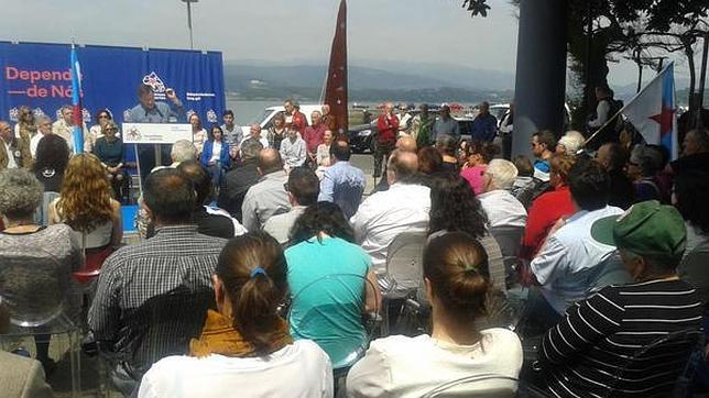 Vence, en el mitin de Rianxo