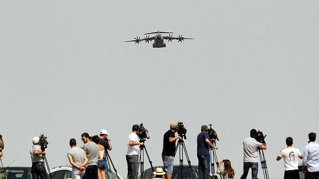 Aterriza en Sevilla el primer vuelo de ensayo del A400M desde el siniestro