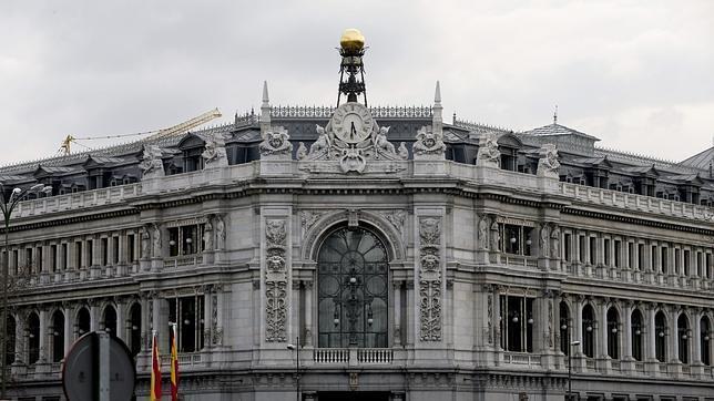 La banca reabre las «puertas giratorias»