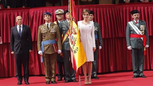 La Reina, a la Guardia Civil en el País Vasco: «La sociedad española os valora, os respeta y os quiere»