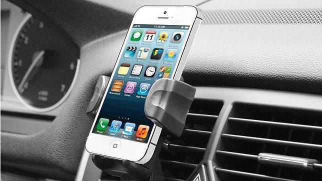 Diez gadgets imprescindibles en el coche