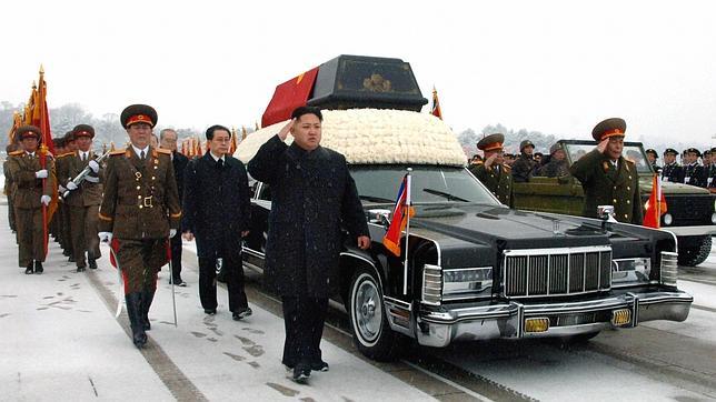 En el entierro de llorado Kim Jong-il