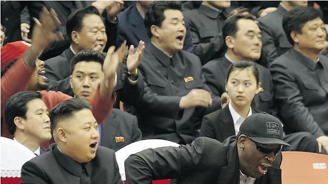 Kim Jong-un y Dennis Rodman petándolo muy fuerte