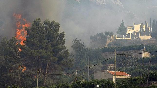 El supuesto causante del incendio queda en libertad con cargos