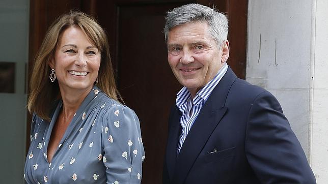 Carole Middleton debuta como escritora en revistas para padres