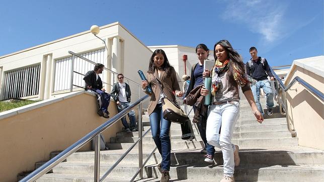 El 53% de los universitarios españoles duda de la utilidad de su carrera