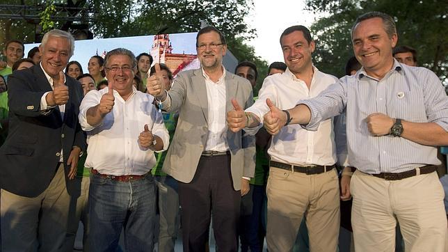 El Rajoy más callejero en la campaña del 24-M