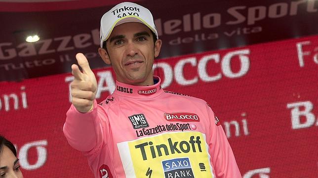 Contador, un ciclón en el Giro