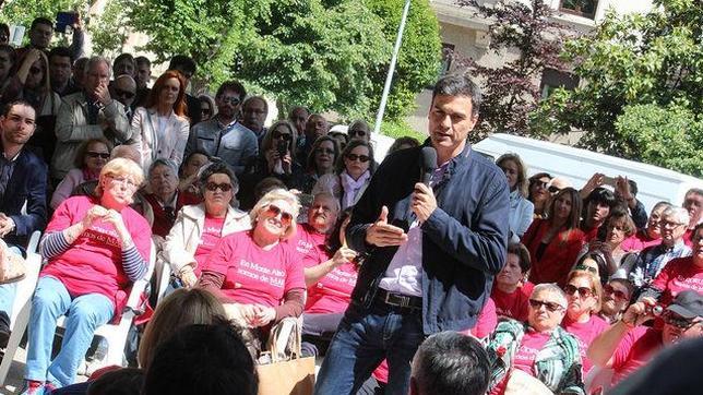 Pedro Sánchez advierte de que las Mareas pueden impedir que gobierne la izquierda