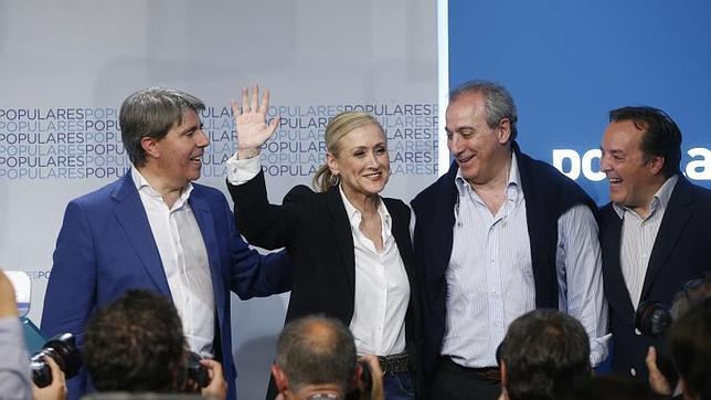 La izquierda arrebata la capital, pero el PP mantiene la Comunidad de Madrid a la espera de C’s