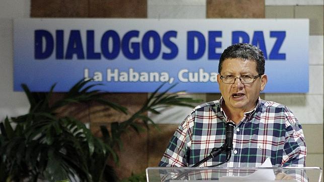 Las FARC seguirán con el diálogo de paz, pero advierten: los últimos ataques son «un paso atrás»