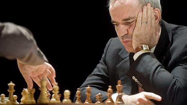 Kasparov: «Europa tiene que entender que no puede haber paz con Putin»