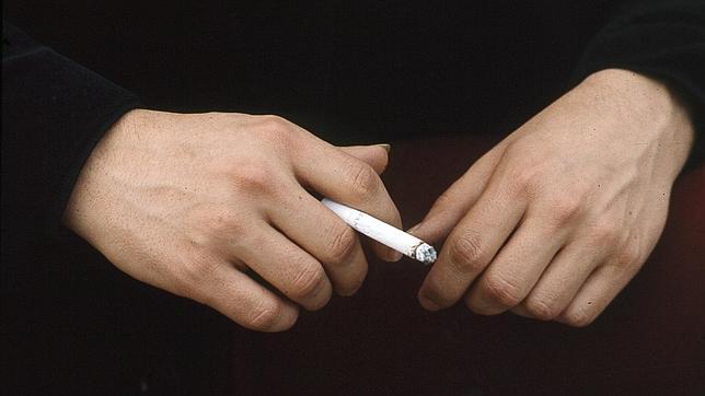 Expertos españoles desarrollan un cigarrillo con la mitad de toxicidad