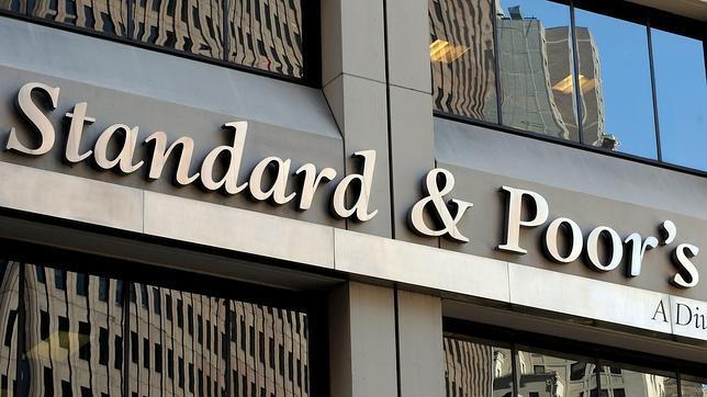 Banco de España alerta del impacto para la economía de la rigidez en los ratings de S&P