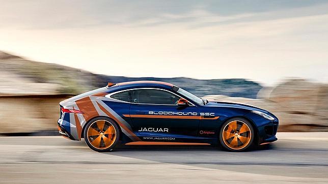 F-Type R Bloodhound, de película