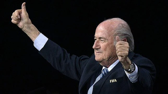 Blatter, la sospecha de una FIFA de sobres