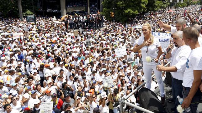 Venezuela se echa a la calle para reclamar la liberación de los presos políticos