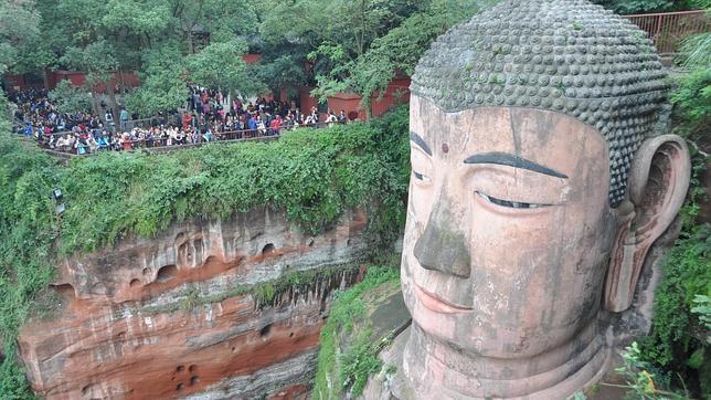 Así es el Buda más alto del mundo