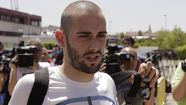 Aleix Vidal: «Es una falta de respeto silbar el himno»