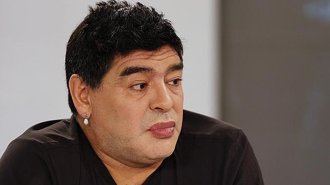 El padre de Maradona está en coma inducido