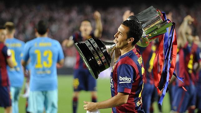 Pedro renueva con el Barcelona hasta 2019