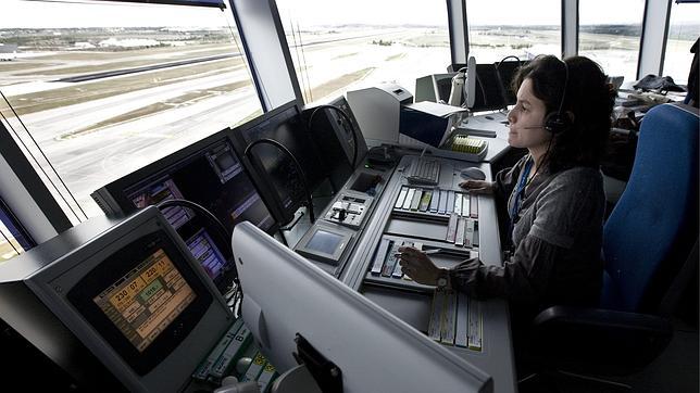 Servicios mínimos del 70% en la huelga de controladores