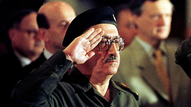 Muere en prisión Tariq Aziz, ministro de exteriores y mano derecha de Sadam Husein