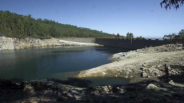 Entre naturaleza y economía