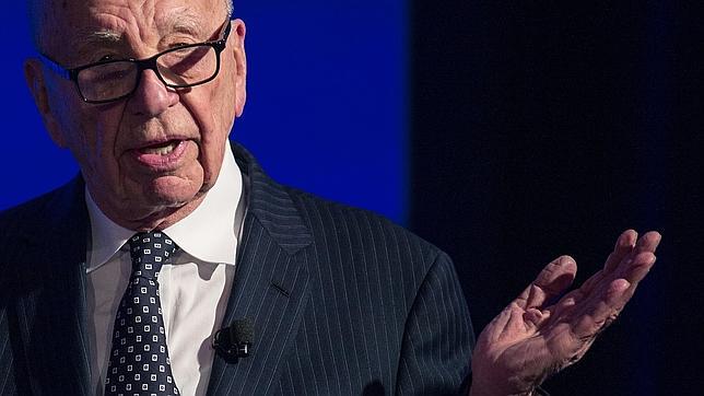 Murdoch deja el cargo de consejero delegado de Fox