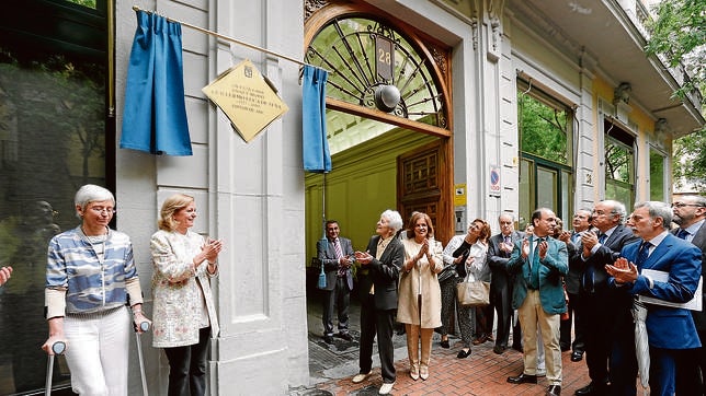 El Ayuntamiento de Madrid rinde homenaje a Guillermo Luca de Tena