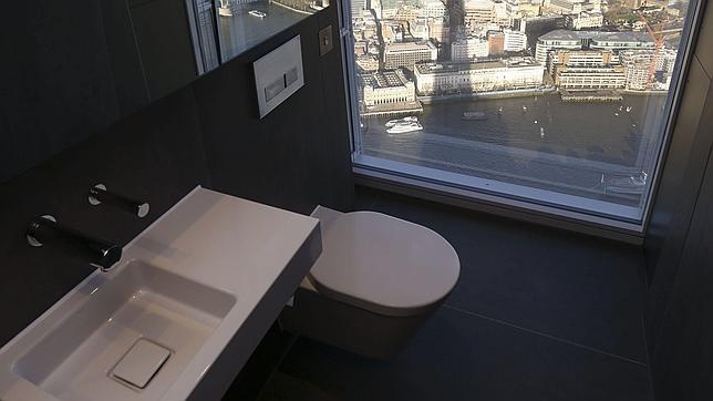 Cerca de un 2% de estadounidenses viven sin baño