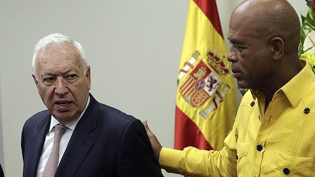 Margallo confirma que Italia no reconoce la «embajada» abierta por la Generalitat