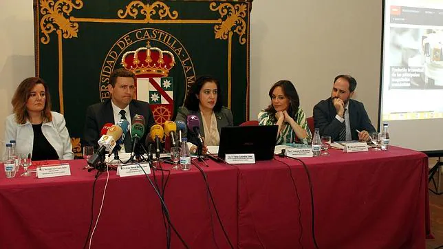 Víctor Manuel Martín López, Fátima Guadamillas y Ana Isabel López-Casero