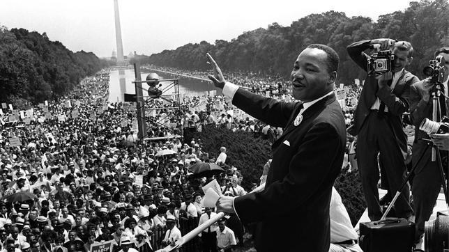 Martin Luther King durante su famoso discurso, «I have a dream»