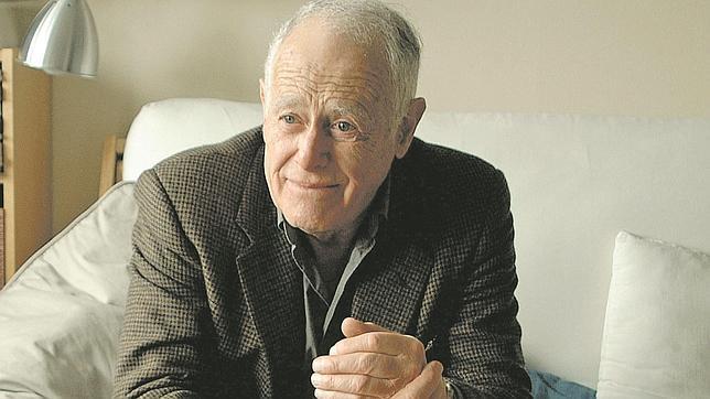 Muere el escritor estadounidense James Salter, maestro de prosa sofisticada